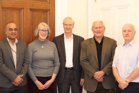 Dr Andrew Aldrin visits the School of Physical Sciences